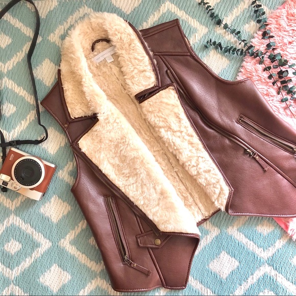 New York & Company Faux Leather Fur Vest - Picture 1 of 7